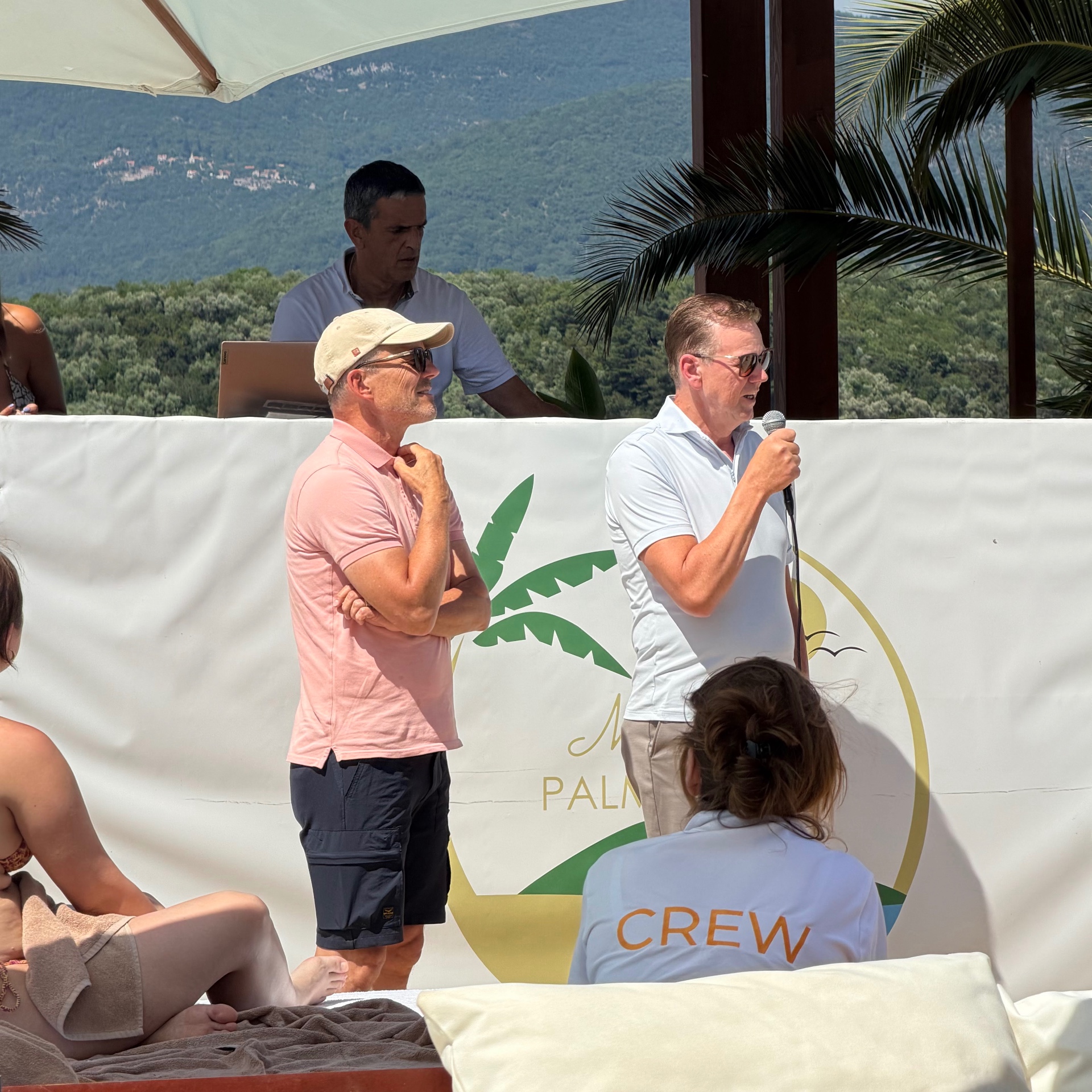 Een jubileum tussen bergen en baai. — Delta Graphics, Jubileumreis Montenegro — foto 23 van 23