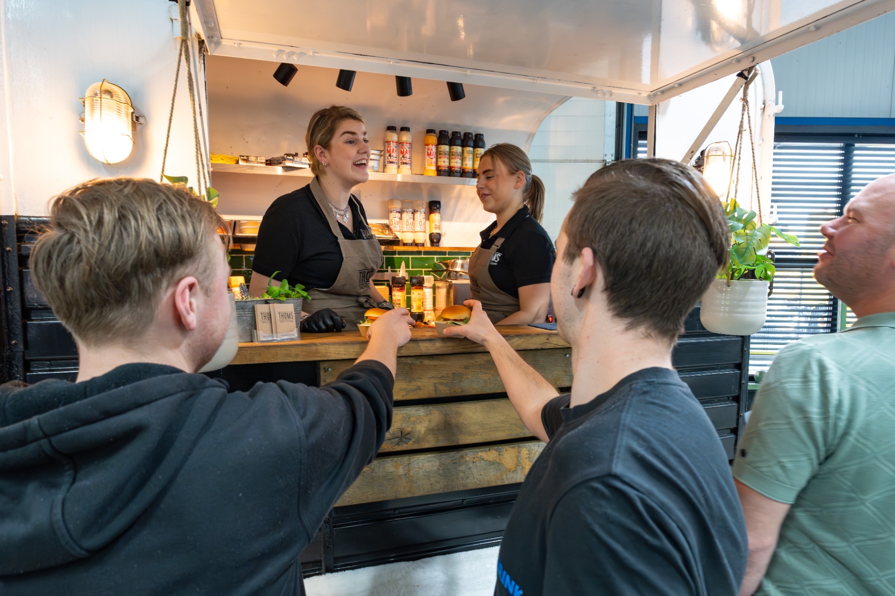 50 jaar vakmanschap. Honderden verhalen. — Slijptechniek Enter & Euromec, 50-jarig jubileum. — foto 16 van 21