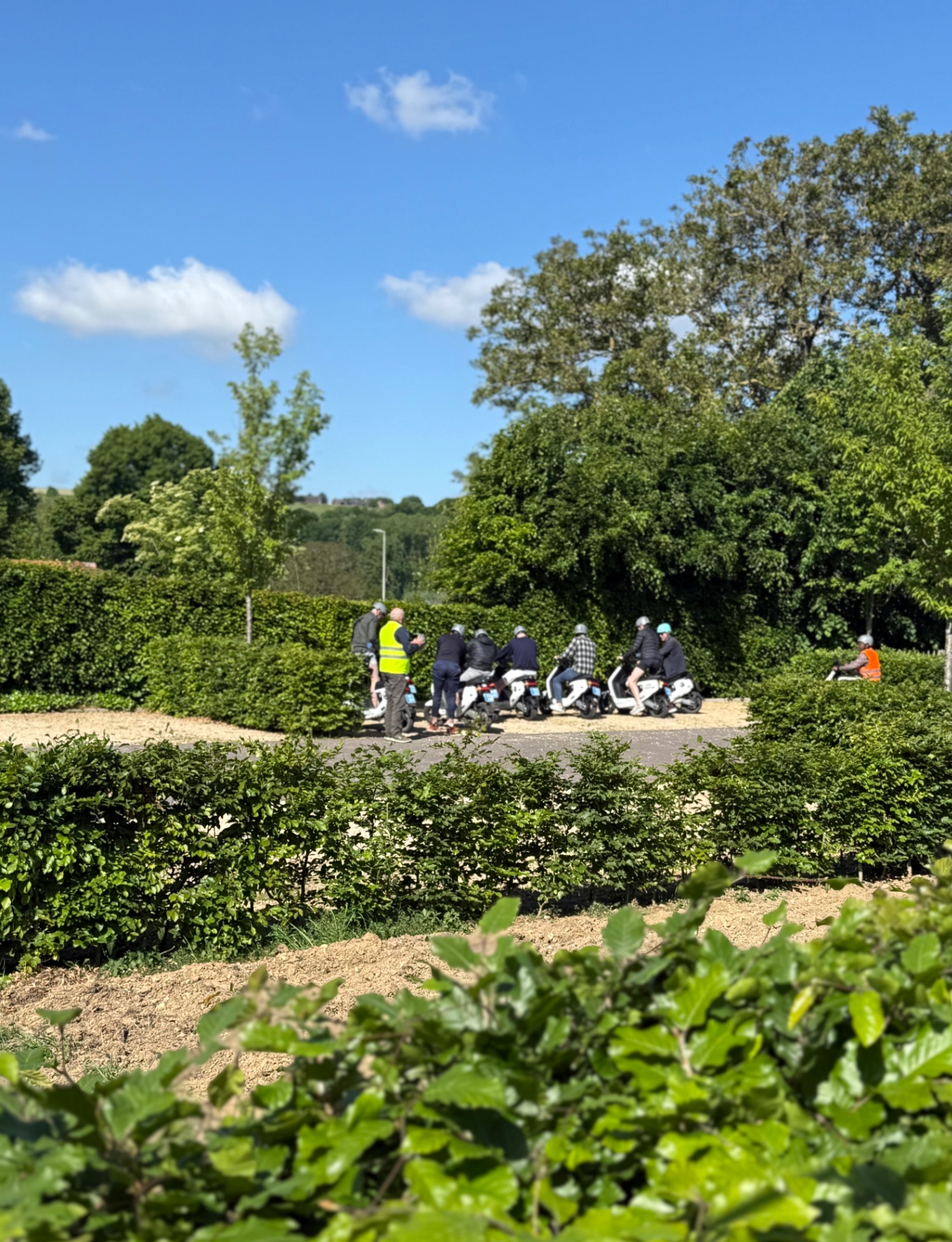 Per helikopter naar betere gesprekken. — ALSO Nederland, Exclusieve managementtweedaagse in Zuid-Limburg. — foto 3 van 17