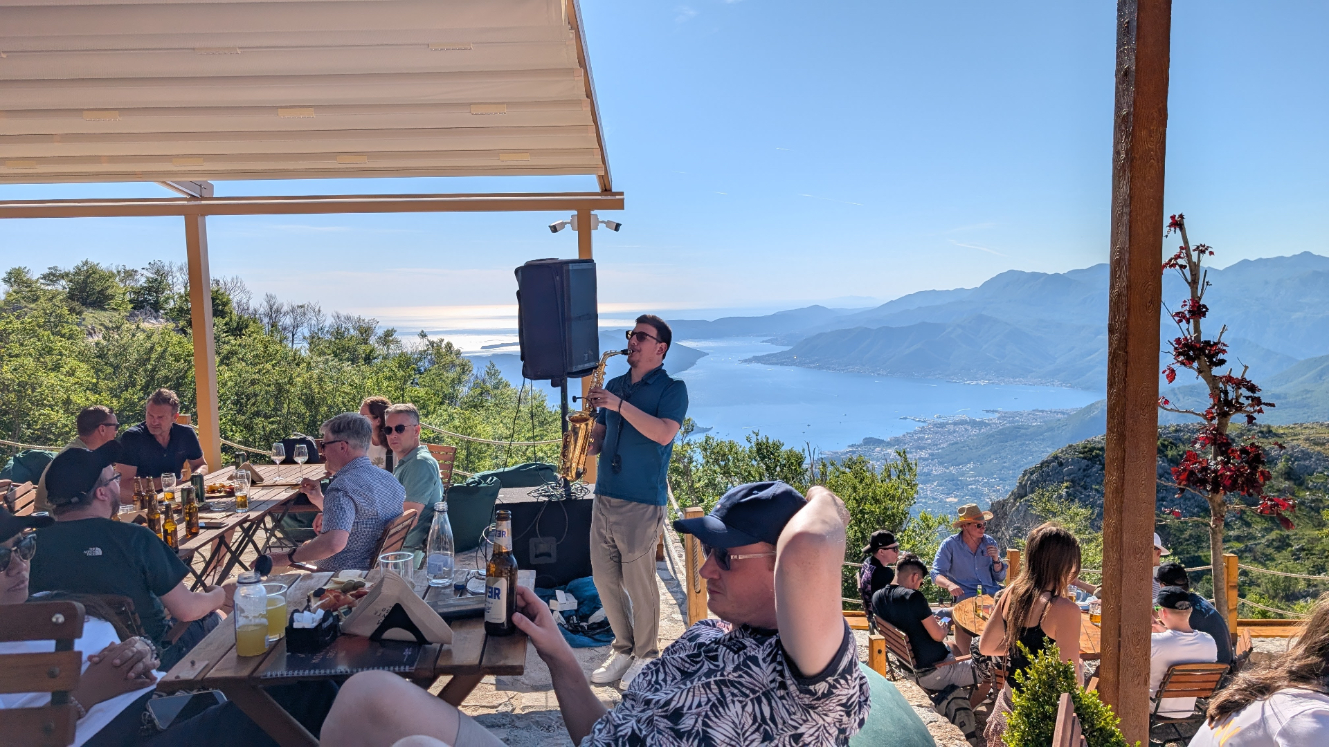 Een jubileum tussen bergen en baai. — Delta Graphics, Jubileumreis Montenegro — foto 9 van 23