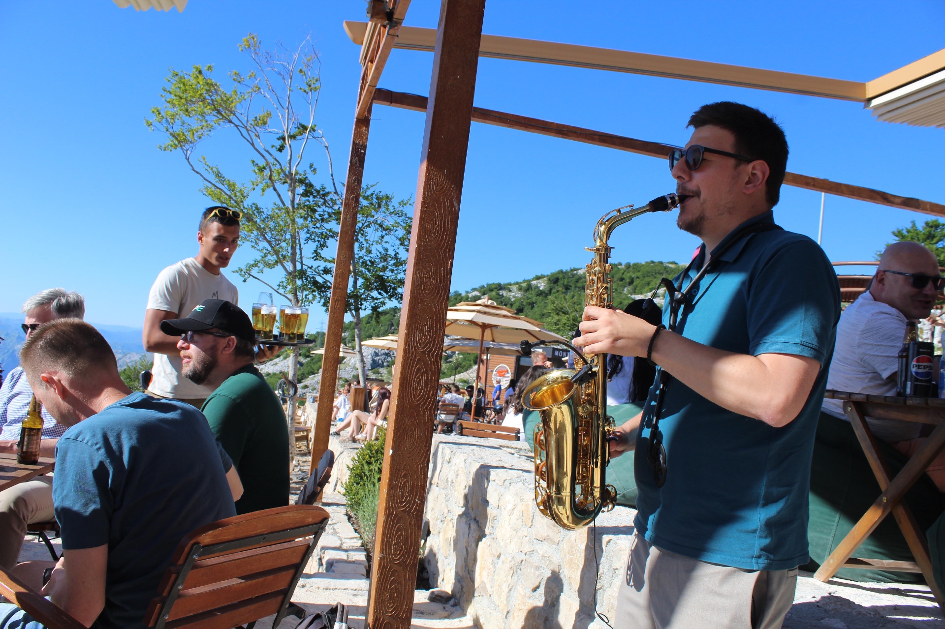 Een jubileum tussen bergen en baai. — Delta Graphics, Jubileumreis Montenegro — foto 10 van 23