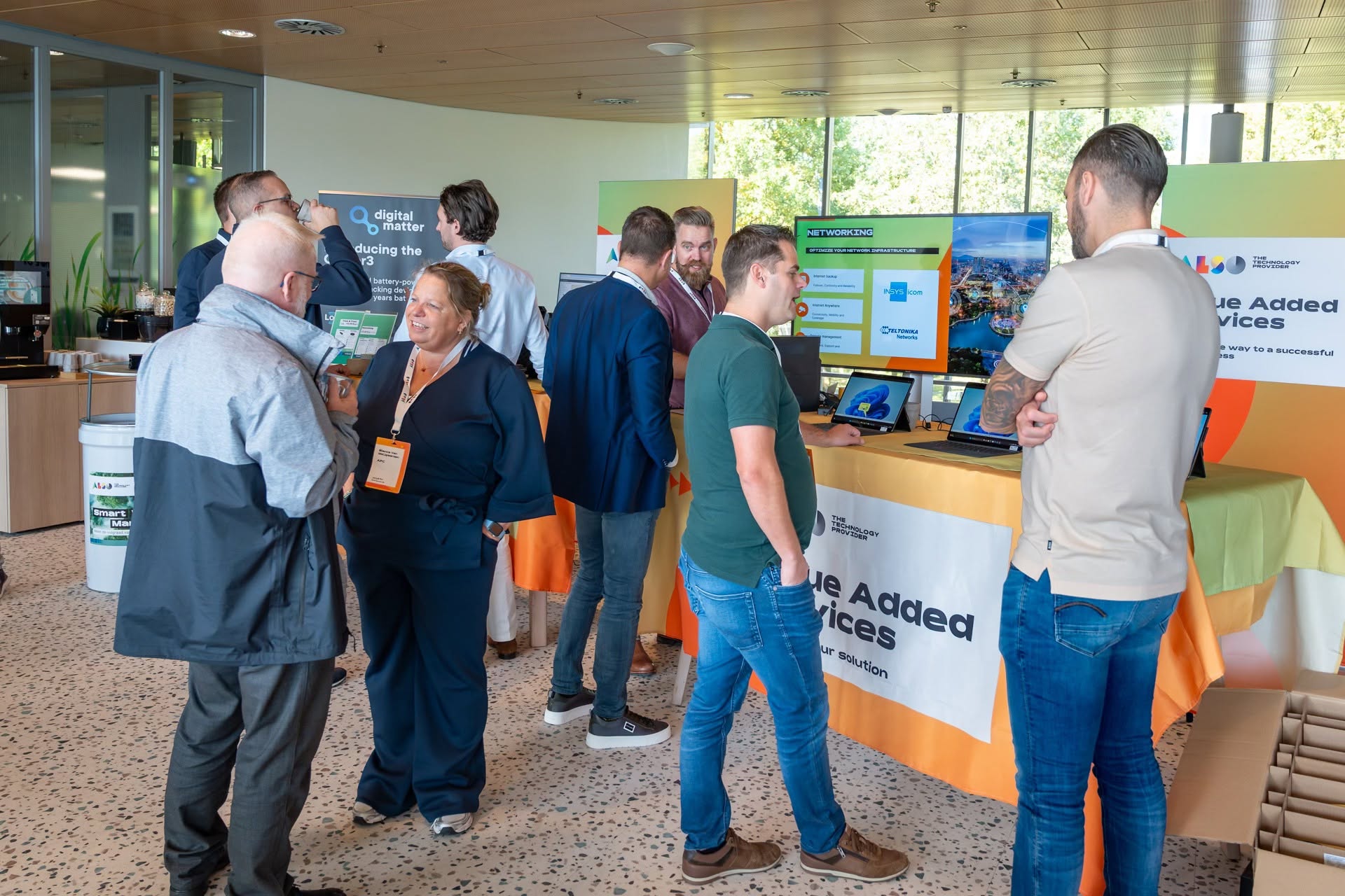 Vier routes. Een toekomst. — ALSO Nederland, Cloud Summit '25 | High Tech Campus Eindhoven. — foto 2 van 8