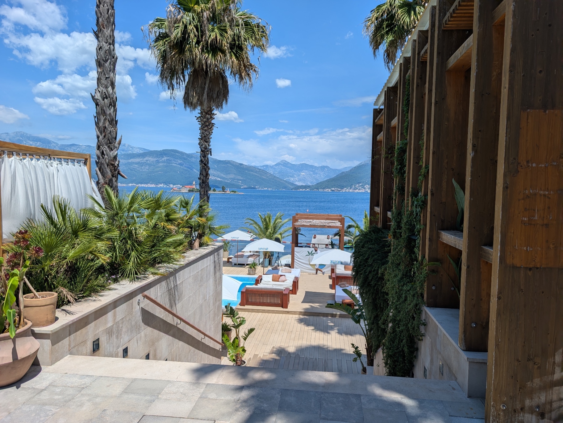 Een jubileum tussen bergen en baai. — Delta Graphics, Jubileumreis Montenegro — foto 17 van 23